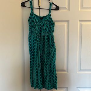 Torrid Size 1 pineapple summer dress w/Pockets!